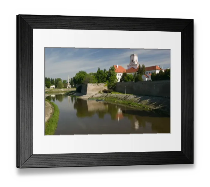 Framed Print : HUNGARY-WESTERN TRANSDANUBIA-Gyor: Castle Walls & Town View along Raba River Framed Print : HUNGARY-WESTERN TRANSDANUBIA-Gyor: Castle Walls & Town View along Raba River