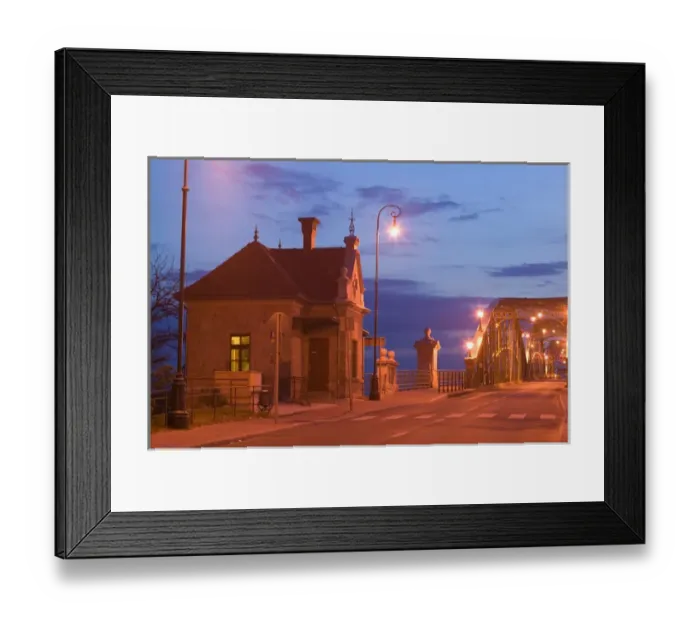 Framed Print : HUNGARY-DANUBE BEND-Estergom: Maria Valeria Bridge across the Danube River Framed Print : HUNGARY-DANUBE BEND-Estergom: Maria Valeria Bridge across the Danube River
