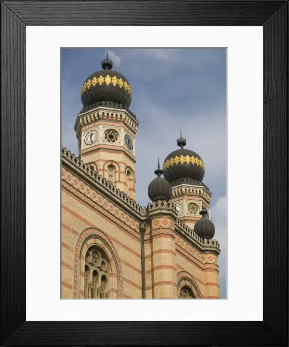 Framed Print : HUNGARY-Budapest: Pest- Great Synagogue (b. 1859) - Largest Synagogue in Europe Framed Print : HUNGARY-Budapest: Pest- Great Synagogue (b. 1859) - Largest Synagogue in Europe