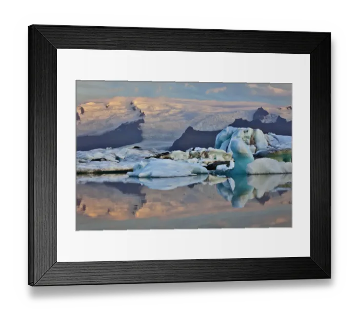 Framed Print : Glacier Lagoon at sunrise, Iceland Framed Print : Glacier Lagoon at sunrise, Iceland
