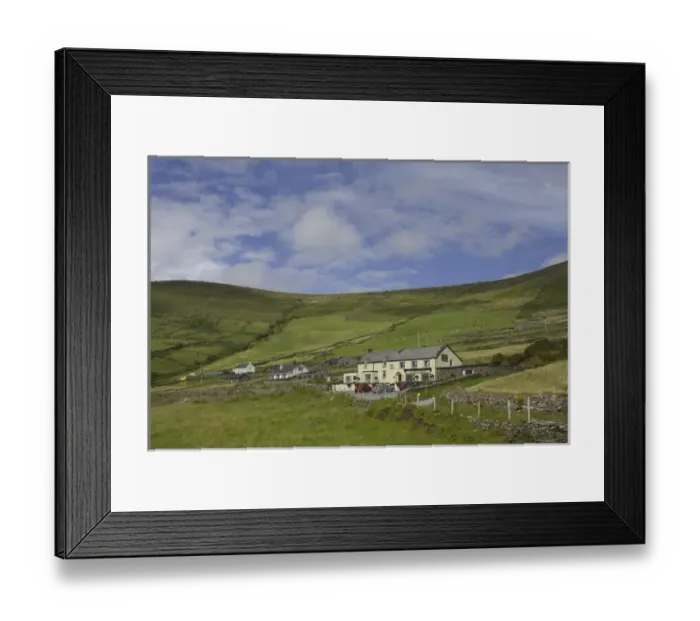 Framed Print : IRELAND, Kerry, Dingle Peninsula. Cottages near Slea Head