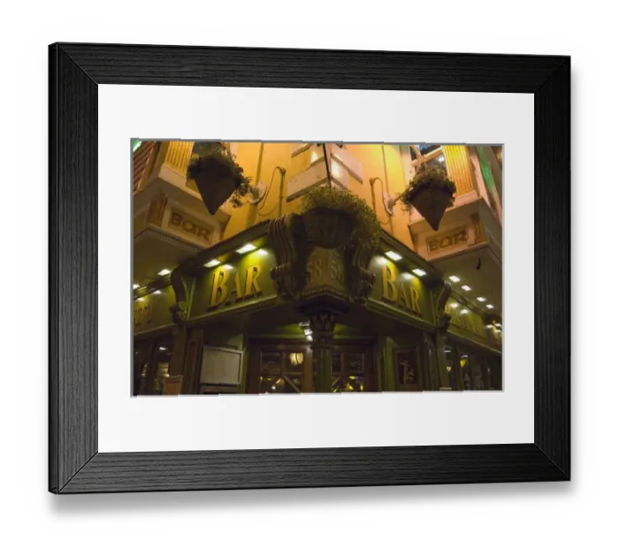 Framed Print : The Oliver St. John Gogarty pub, Temple Bar, Dublin Framed Print : The Oliver St. John Gogarty pub, Temple Bar, Dublin