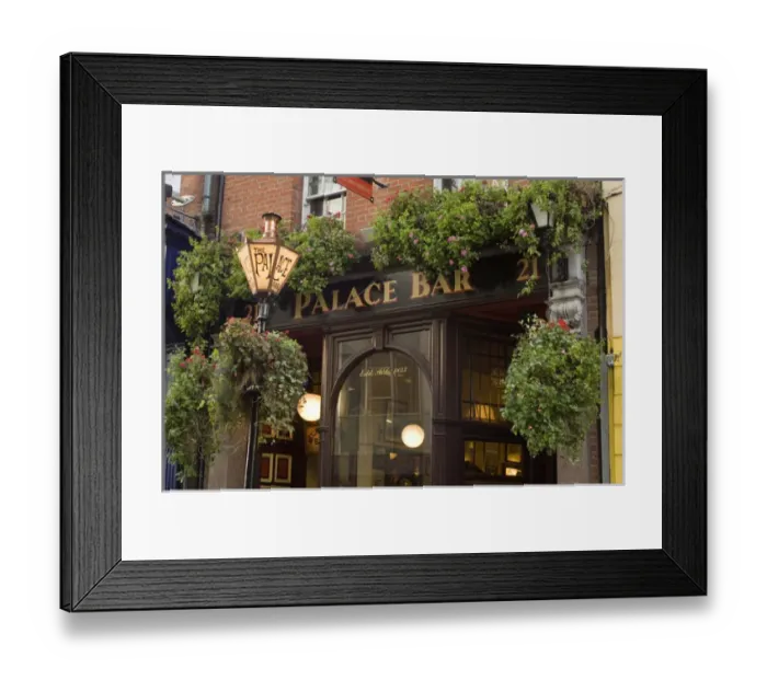 Framed Print : Palace Bar pub, Temple Bar, Dublin Framed Print : Palace Bar pub, Temple Bar, Dublin