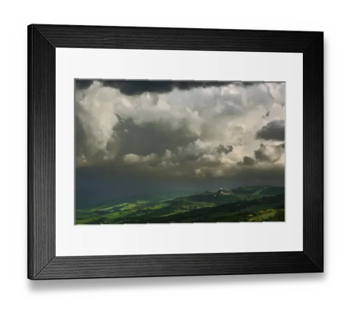 Framed Print : Storm clouds over Pienza, Italy, Tuscany Framed Print : Storm clouds over Pienza, Italy, Tuscany