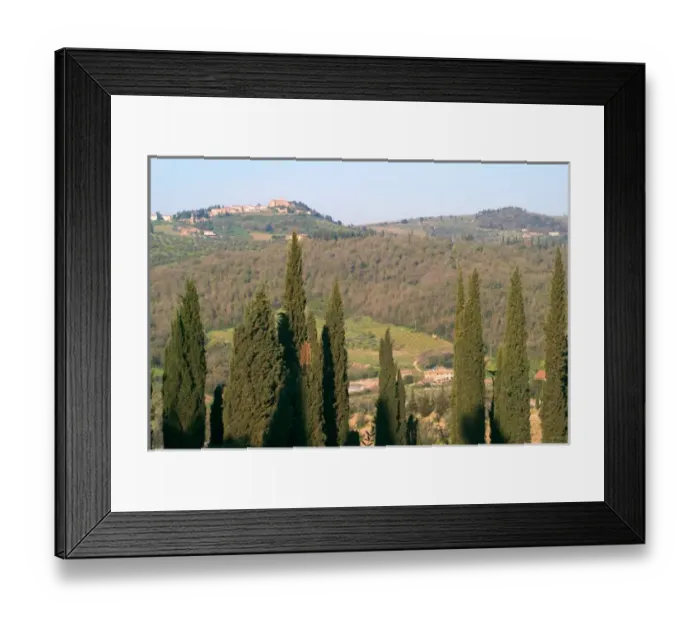 Framed Print : Italy, Tuscan landscape Framed Print : Italy, Tuscan landscape