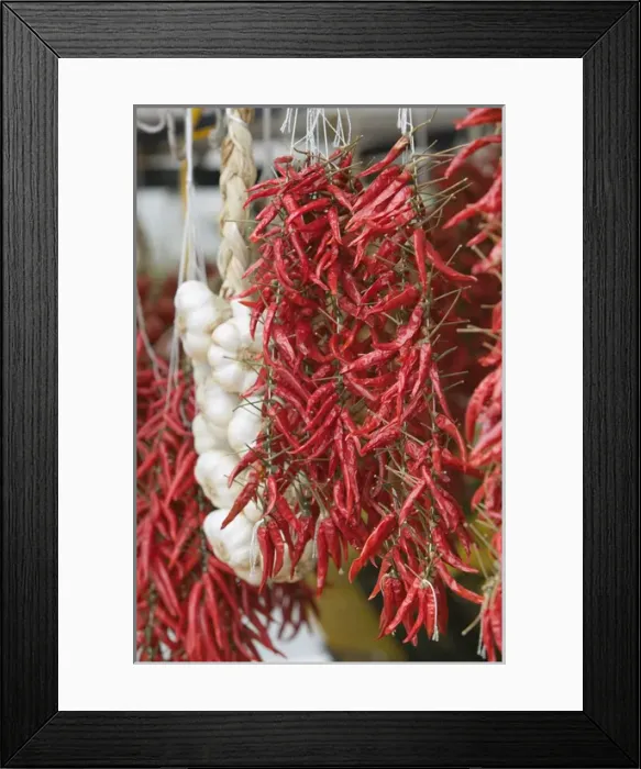 Framed Print : Europe, Italy, Campania, (Amalfi Coast) POSITANO: Chili Peppers & Garlic