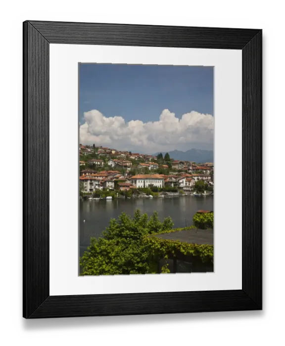 Framed Print : ITALY, Como Province, Ossuccio. Lakeside town view Framed Print : ITALY, Como Province, Ossuccio. Lakeside town view