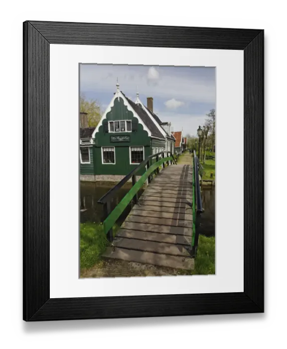 Framed Print : Classic Dutch homes, Zaanse Schans, Holland, Netherlands