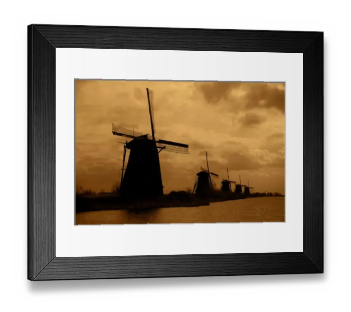 Framed Print : Netherlands (aka Holland), Kinderdijk. 19 historic windmills situated at the convergence Framed Print : Netherlands (aka Holland), Kinderdijk. 19 historic windmills situated at the convergence