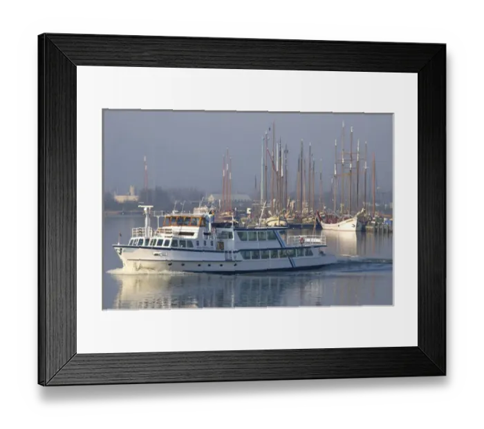 Framed Print : Enkhuizen, Europe, Netherlands, North Holland, West-Frisia, Usselmeer