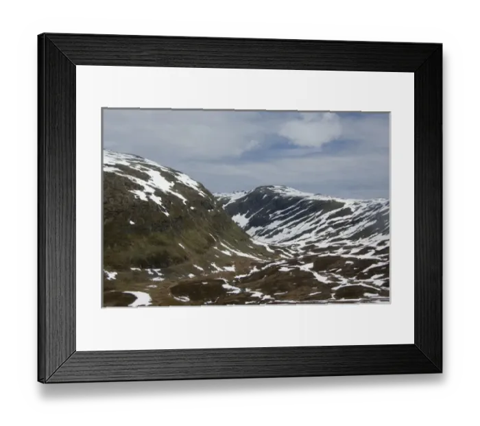 Framed Print : Norway, Aurland Mountains. Views from the Aurlandsvegen (The Snow Road) scenic bi-way Framed Print : Norway, Aurland Mountains. Views from the Aurlandsvegen (The Snow Road) scenic bi-way