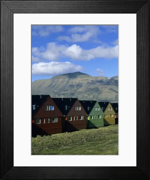 Framed Print : Norway, Svalbard, Spitsbergen, Longyearbyen, largest settlement, Norwegian, July Framed Print : Norway, Svalbard, Spitsbergen, Longyearbyen, largest settlement, Norwegian, July