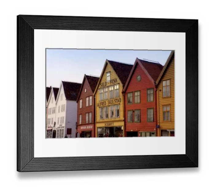 Framed Print : Historic Bryggen (Unesco World Heritage site) Bergen, Norway Framed Print : Historic Bryggen (Unesco World Heritage site) Bergen, Norway