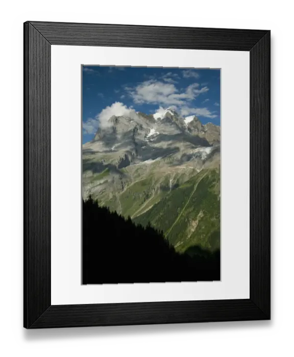Framed Print : Jungfrau (4, 158ametres (13, 642aft)) from upper Lauterbrunnen Valley, Bernese Alps
