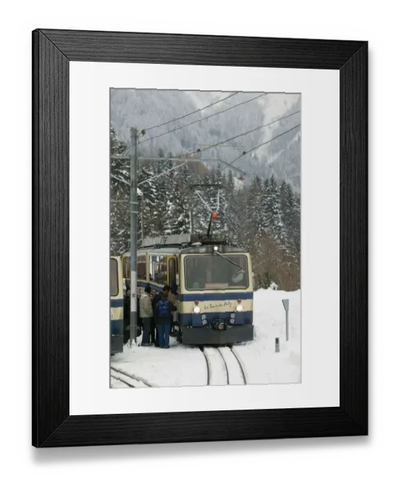 Framed Print : SWITZERLAND-(Vaud)-Swiss Riviera-CAUX: Train to the Rochers de Naye / Winter(Ski Resort Framed Print : SWITZERLAND-(Vaud)-Swiss Riviera-CAUX: Train to the Rochers de Naye / Winter(Ski Resort