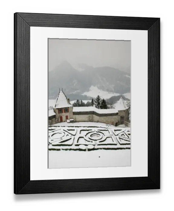 Framed Print : SWITZERLAND-Fribourg-GRUYERES: Castle Gardens under Snow: Gruyeres Castle  /  Winter