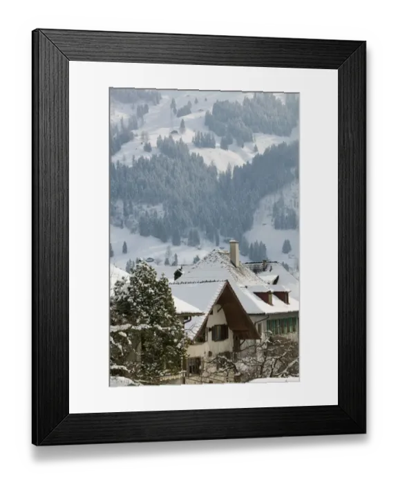 Framed Print : SWITZERLAND-Bern-FRUTIGEN: Kandertal Valley- Town View / Winter Framed Print : SWITZERLAND-Bern-FRUTIGEN: Kandertal Valley- Town View / Winter