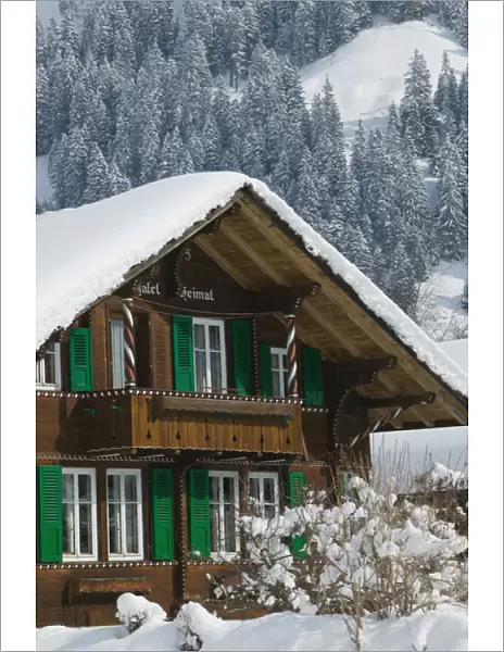 SWITZERLAND-Bern-KANDERSTEG: Kandertal Valley- Ski Chalet  /  Winter