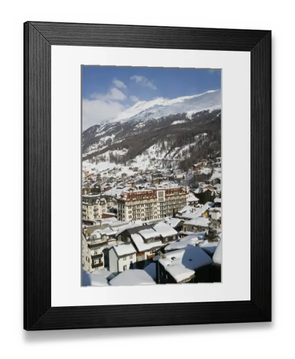 Framed Print : SWITZERLAND-Wallis / Valais-ZERMATT: Town View & Mont Cervin und Residence Hotel / Daytime Framed Print : SWITZERLAND-Wallis / Valais-ZERMATT: Town View & Mont Cervin und Residence Hotel / Daytime
