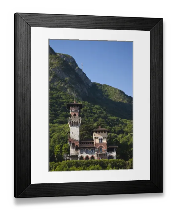 Framed Print : SWITZERLAND, Ticino Canton, Paradiso. Lakefront villa