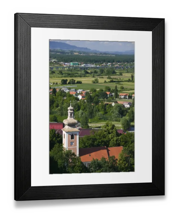 Framed Print : CROATIA, Banija-Kordun Region, KARLOVAC. Countryside view from the Dubovac midieval Framed Print : CROATIA, Banija-Kordun Region, KARLOVAC. Countryside view from the Dubovac midieval