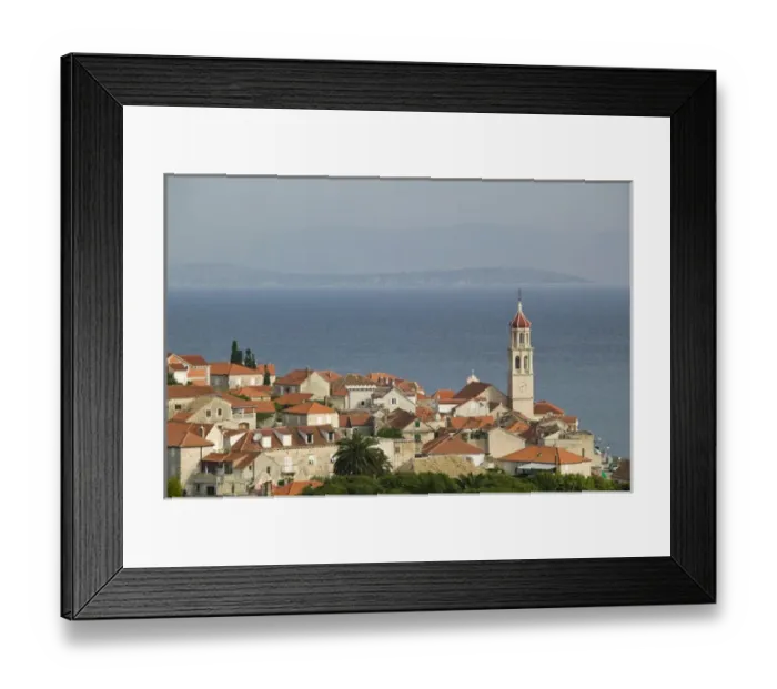Framed Print : CROATIA, Central Dalmatia, BRAC ISLAND, SUTIVAN. Town View / Morning Framed Print : CROATIA, Central Dalmatia, BRAC ISLAND, SUTIVAN. Town View / Morning