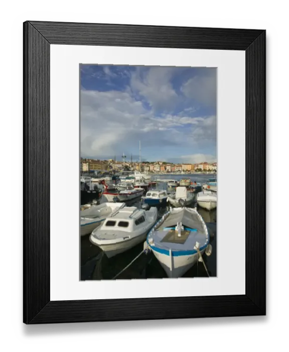 Framed Print : CROATIA, Istria, ROVINJ. ROVINJ harbor