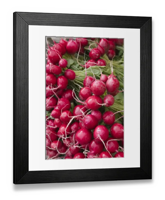 Framed Print : Croatia-Zagreb. Dolac Market: Fruit and Vegetable market Framed Print : Croatia-Zagreb. Dolac Market: Fruit and Vegetable market
