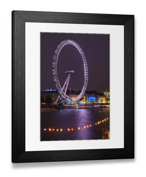 Framed Print : London Eye and County Hall reflected in River Thames at dusk, London, England, United