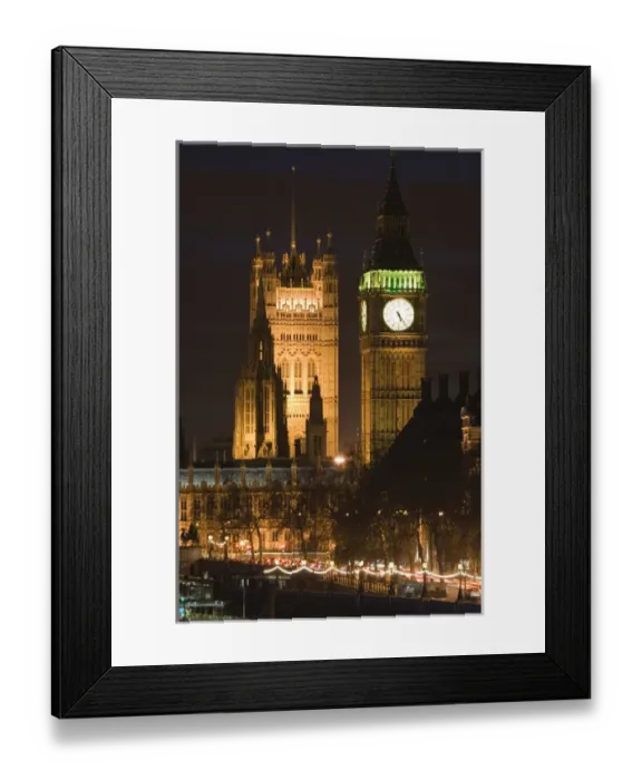 Framed Print : Europe, ENGLAND-London: Houses of Parliament / Evening Framed Print : Europe, ENGLAND-London: Houses of Parliament / Evening