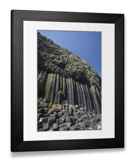 Framed Print : Basalt Columns by Fingals Cave, Staffa, off Isle of Mull, Scotland, United Kingdom Framed Print : Basalt Columns by Fingals Cave, Staffa, off Isle of Mull, Scotland, United Kingdom