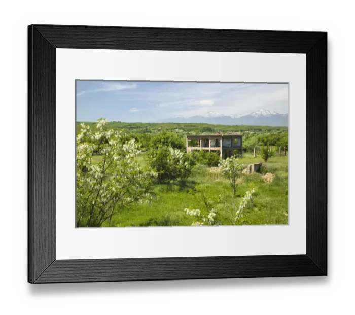 Framed Print : KOSOVO, Ranove. Christian village of Ranove destroyed during the Kosovo War 1998-1999 Framed Print : KOSOVO, Ranove. Christian village of Ranove destroyed during the Kosovo War 1998-1999
