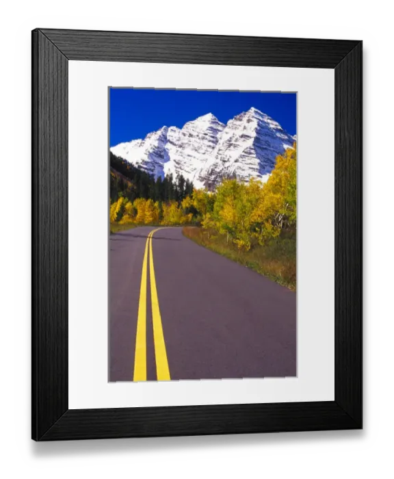 Framed Print : Maroon Bells and aspens Framed Print : Maroon Bells and aspens