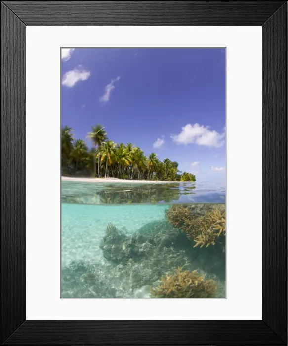 Framed Print : Over undershot photos at Le Maitai Dream Fakarava Resort. Fakarava, Tuamotus, French