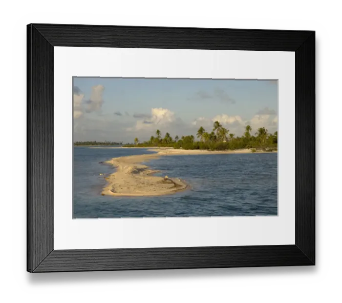 Framed Print : Tikehau, Tuamotu Archipelago, French Polynesia Framed Print : Tikehau, Tuamotu Archipelago, French Polynesia