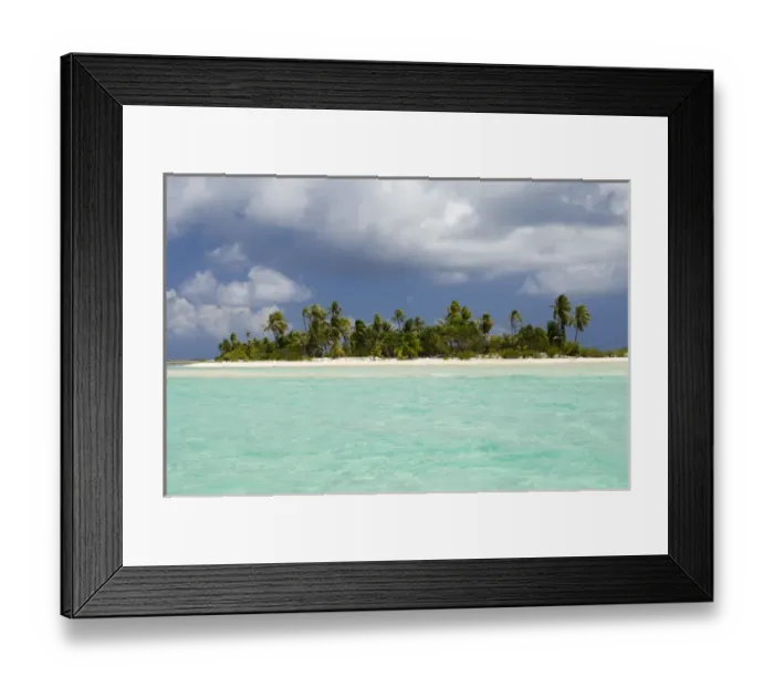Framed Print : Tikehau, Tuamotu Archipelago, French Polynesia