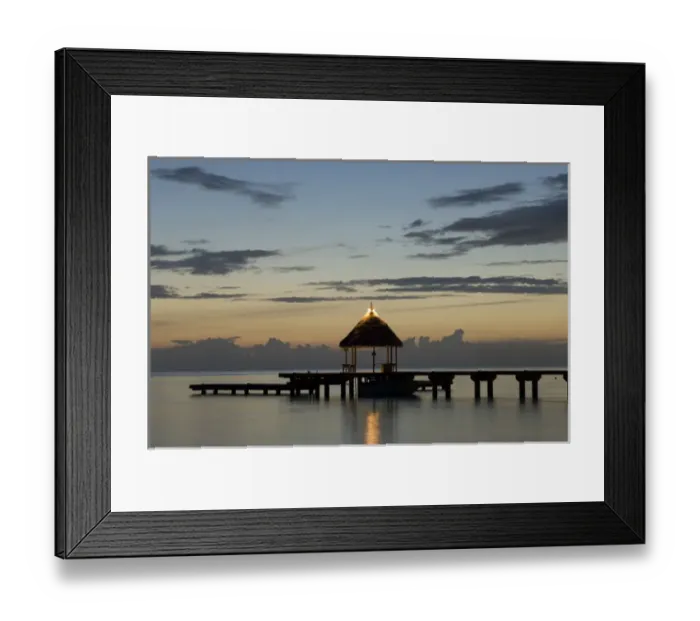 Framed Print : Kia Ora Resort, Rangiroa, Tuamotu Archipelago, French Polynesia Framed Print : Kia Ora Resort, Rangiroa, Tuamotu Archipelago, French Polynesia