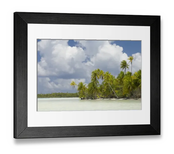 Framed Print : Blue Lagoon, Rangiroa, Tuamotu Archipelago, French Polynesia Framed Print : Blue Lagoon, Rangiroa, Tuamotu Archipelago, French Polynesia