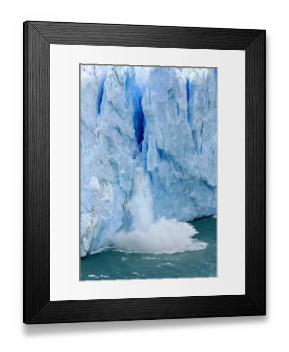 Framed Print : Ice breaking off the face of the Perito Moreno Glacier located in the Los Glaciares Framed Print : Ice breaking off the face of the Perito Moreno Glacier located in the Los Glaciares