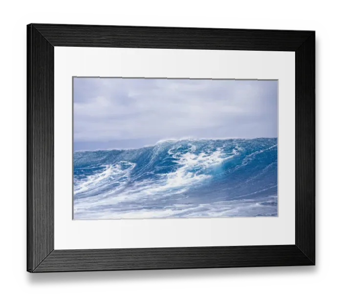Framed Print : Giant wave breaks near Jaws Maui North Shore, Hawaii, USA Framed Print : Giant wave breaks near Jaws Maui North Shore, Hawaii, USA