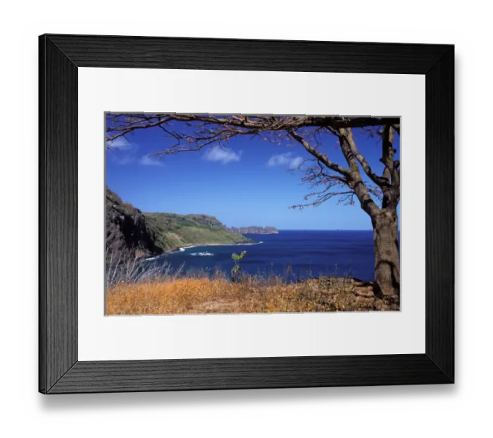 Framed Print : Brazil, Fernando de Noronha, Ensenada do Carreiro da Pedra (Baia dos Golfinhos) Framed Print : Brazil, Fernando de Noronha, Ensenada do Carreiro da Pedra (Baia dos Golfinhos)