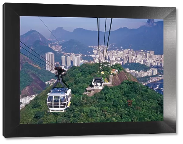 South America, Brazil, Rio de Janeiro, view of the city and cable car ride to the
