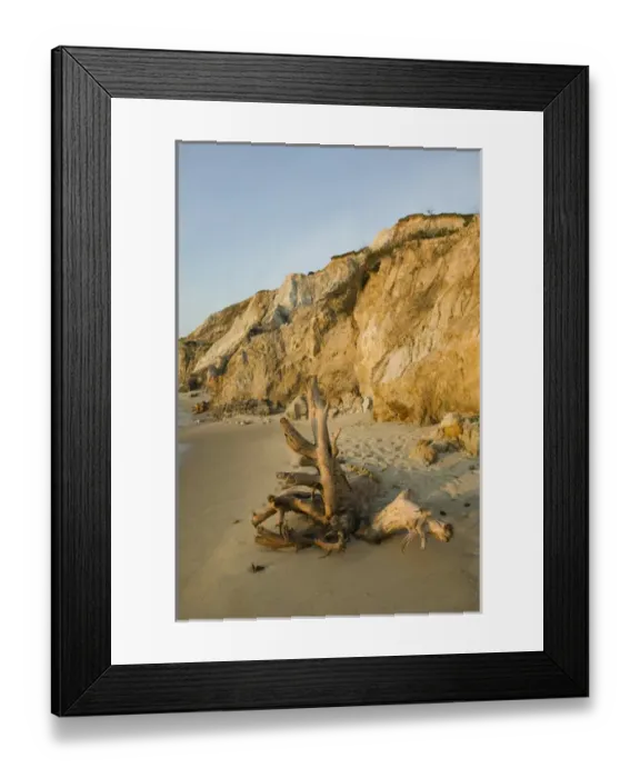 Framed Print : USA-MASSACHUSETTS-Marthas Vineyard: Aquinnah  /  Gay Head- Gay Head Cliffs