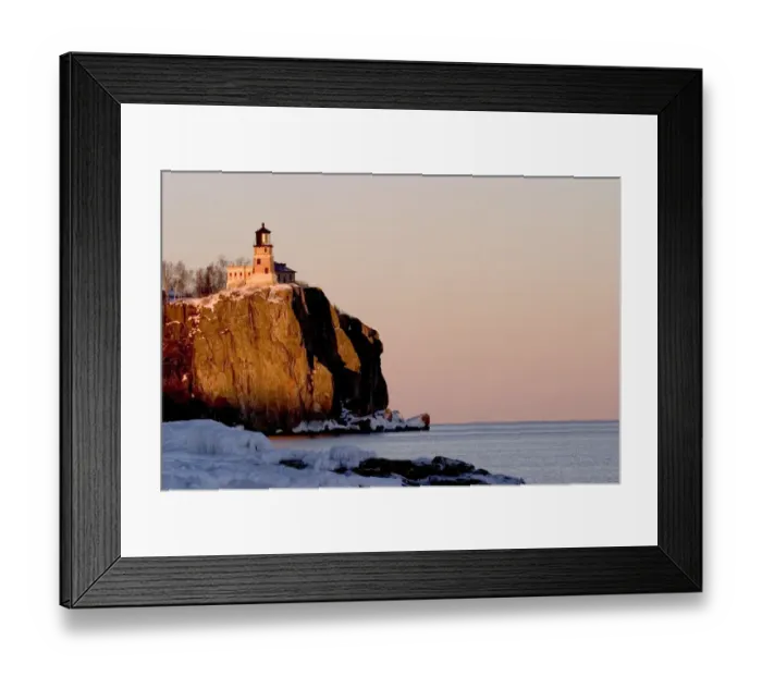 Framed Print : Split Rock Lighthouse State Park on Lake Superior, Two Harbors, MN Built 1909