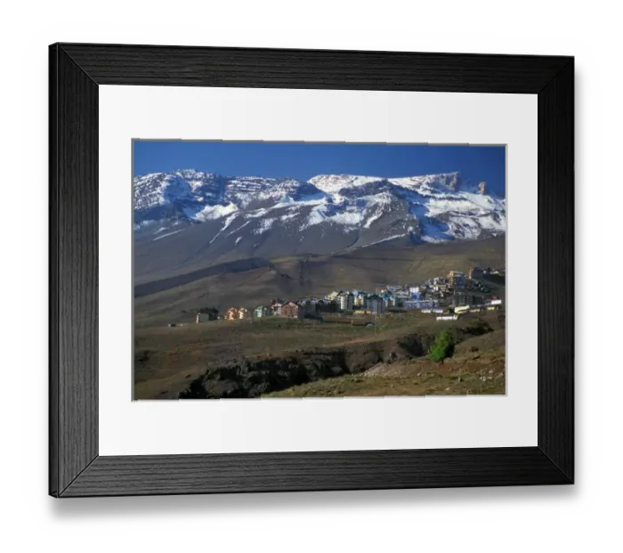 Framed Print : Chile, Santiago. La Parva Framed Print : Chile, Santiago. La Parva
