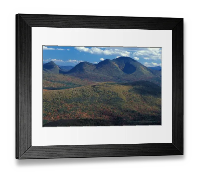 Framed Print : The view from Zeacliff in the White Mountain N. F. Pemigewasset Wilderness Area. Mount