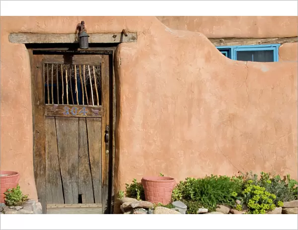 NM, New Mexico, Santa Fe, Canyon Road, legendary for its many art galleries, old