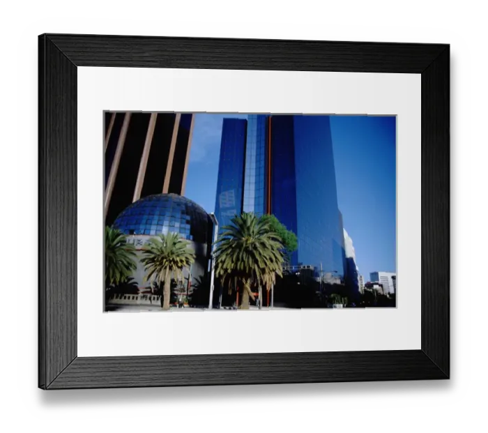 Framed Print : North America - Mexico - Federal District (Distrito Federal) - Mexico City - Downtown Framed Print : North America - Mexico - Federal District (Distrito Federal) - Mexico City - Downtown