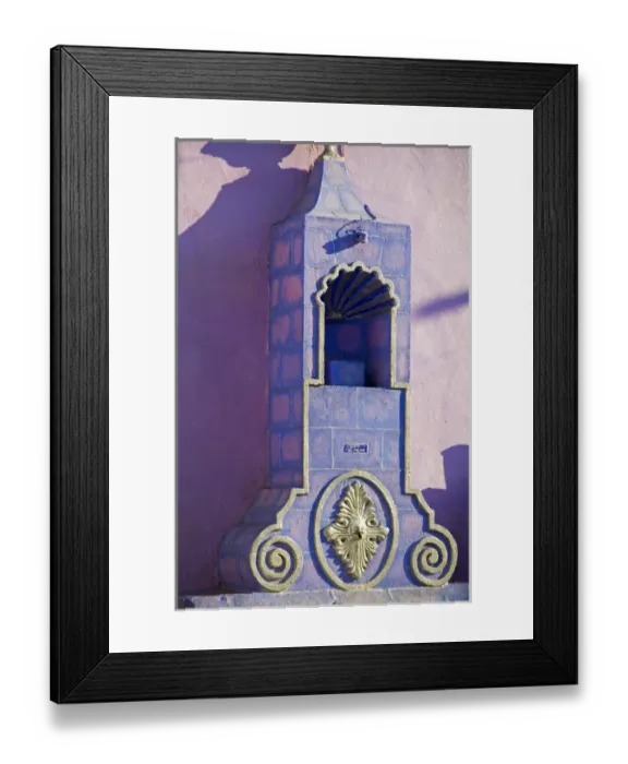Framed Print : North America, Mexico, Guanajuato state, San Miguel de Allende. A colorful fountain