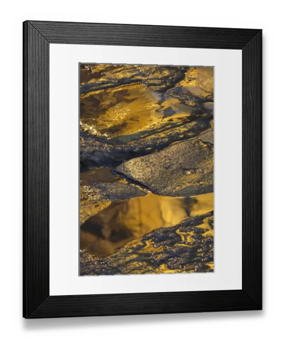 Framed Print : Cobblestone reflections in the streets of San Miguel de Allende, State of Guanajuato Framed Print : Cobblestone reflections in the streets of San Miguel de Allende, State of Guanajuato